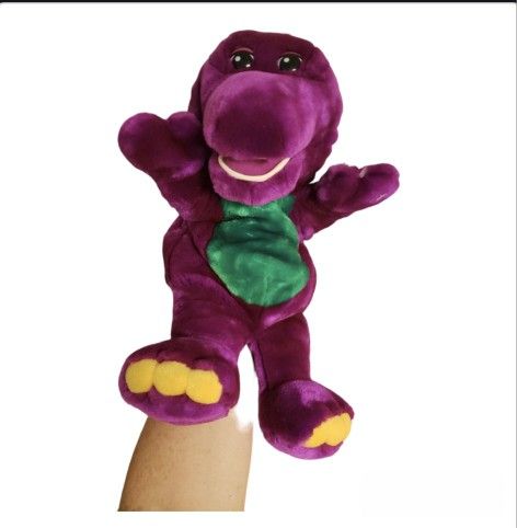 Plush Barney hand puppet. Lyons Partnership, Golden Bear co. 13"