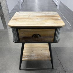 Farmhouse Side Table 