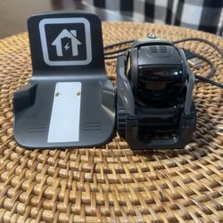 Anki Vector Home Robot ((contact info removed)9) For Parts Only