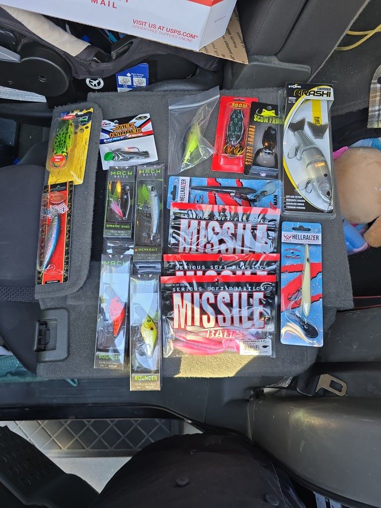 $100 For All Fishing Lures Bass