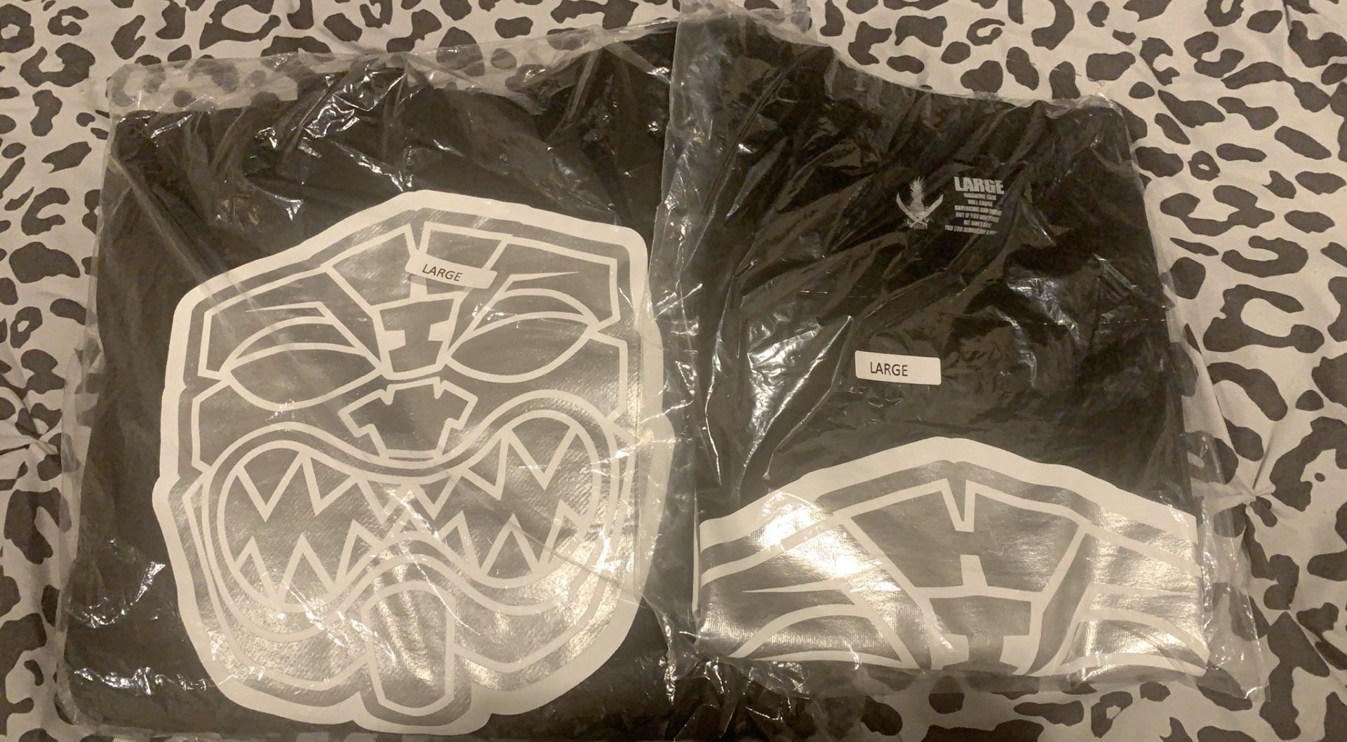 Farmers Market Raiders Akua Sweater&Shirt