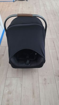 Nuna Carseat