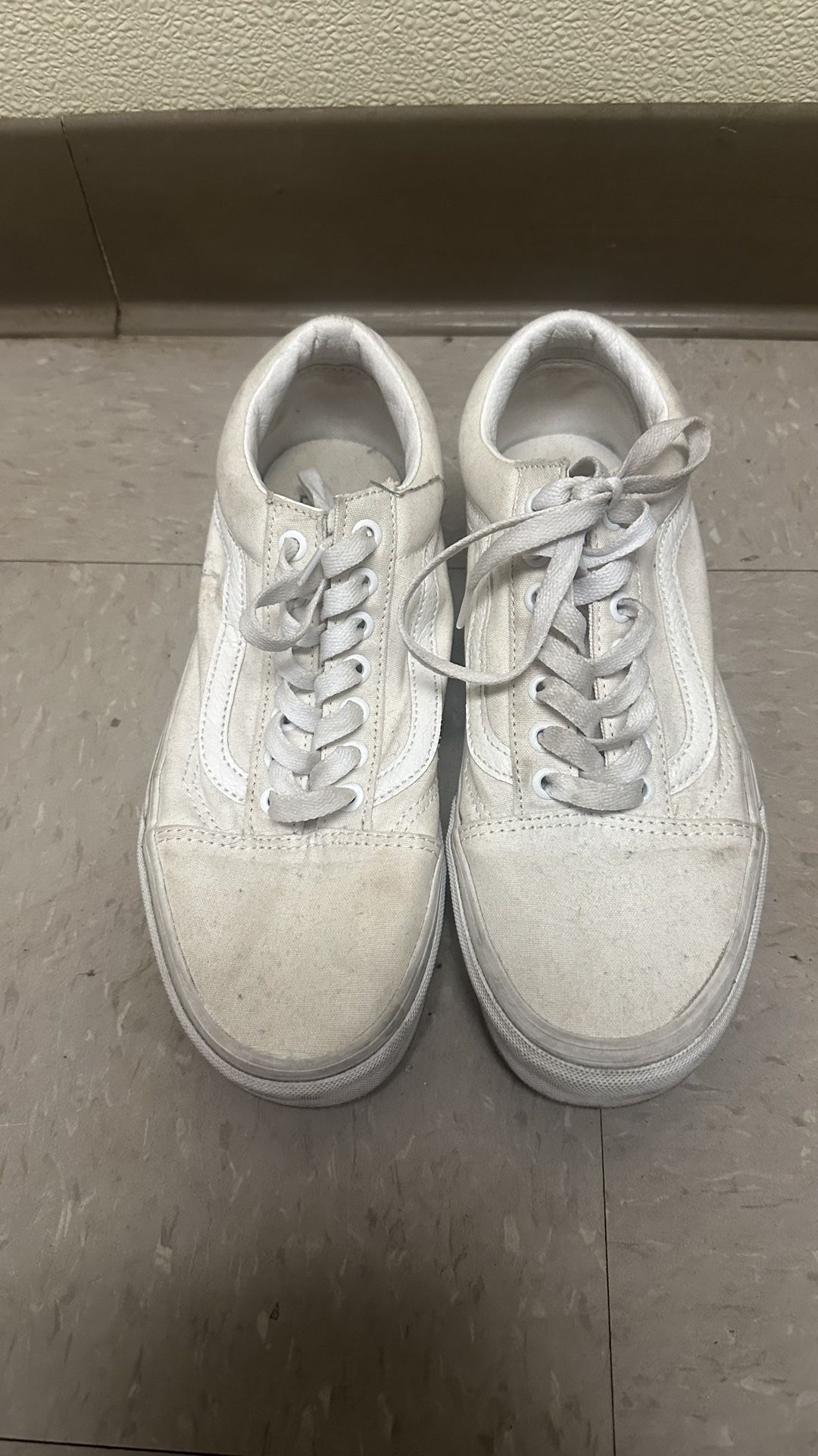 Vans Size Men’s 8 Women’s 9.5