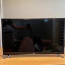 32” Samsung TV