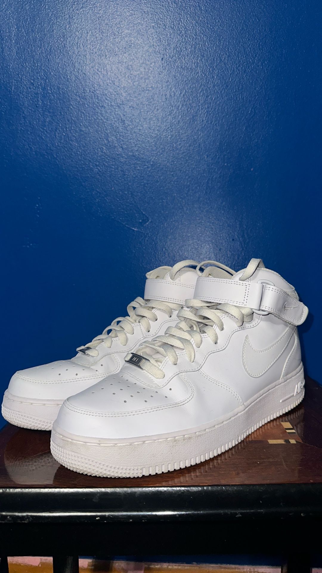Nike Men’s Air Force 1 High ‘07 Shoes