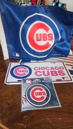 MLB, CHICAGO CUBS: (×3 ITEMS) LICENSE PLATE, FLAG & MAGNET, FIRM.