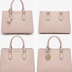 Saffiano Leather, Soft Pink / Powder Blush, Gold Hardware.