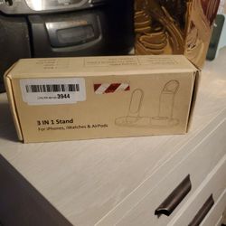 3in1 stand (not charger)
