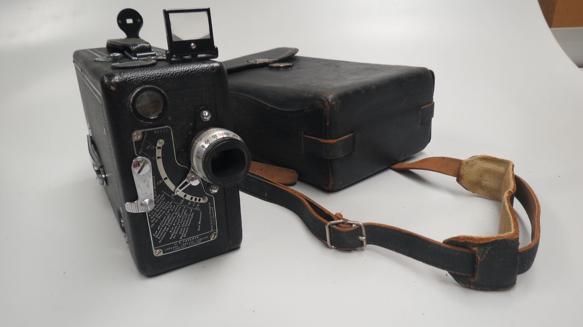 Kodak Cine Model B 16mm Movie Camera