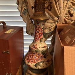 Lamp Set- Vintage Items 