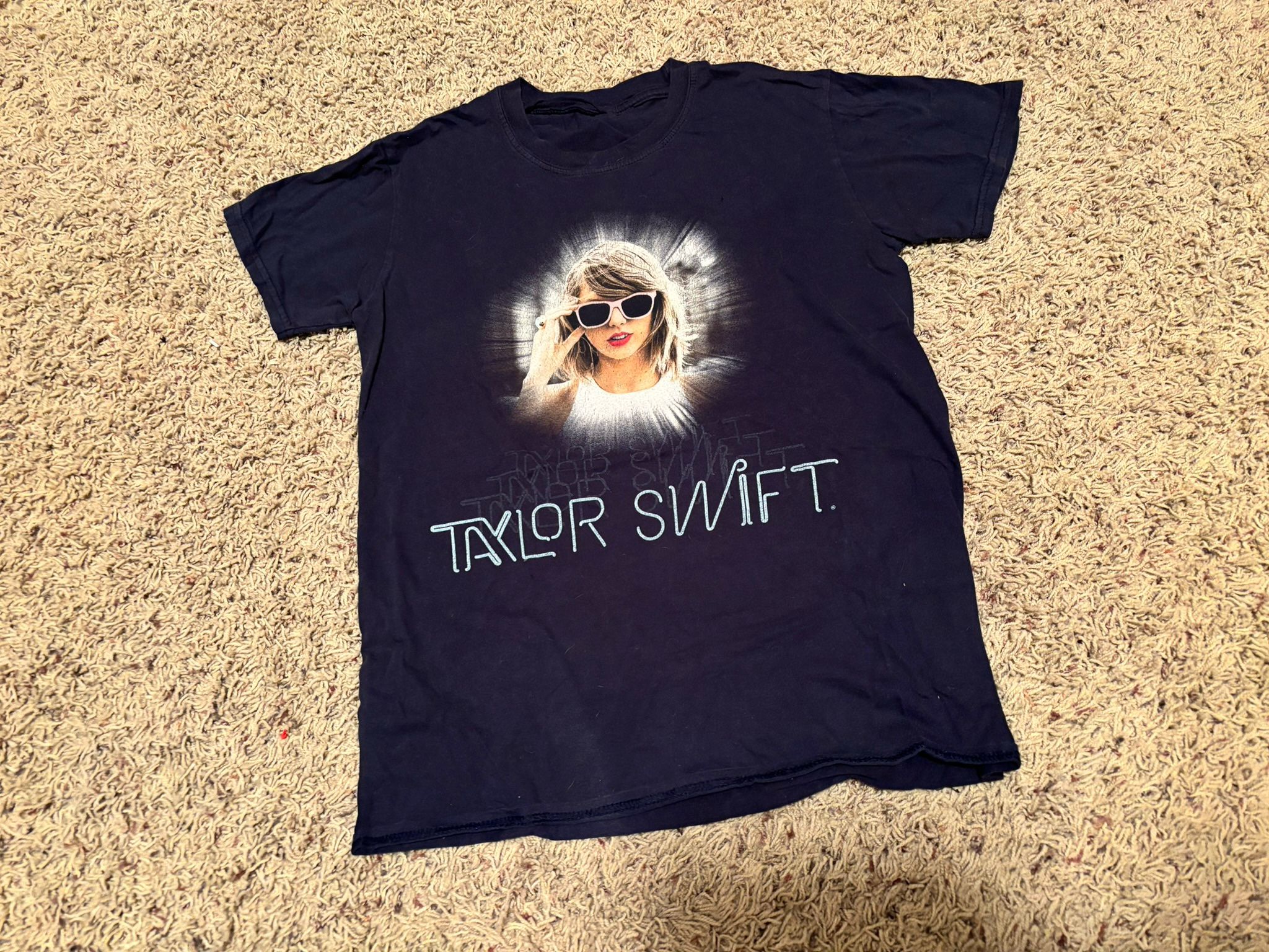 Taylor Swift The 1989 World Tour Concert Tshirt