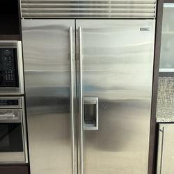 Sub-Zero 48" Built-In Refrigerator/Freezer