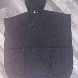 Moth Jolas Hooded Cape Poncho Sweater Size XS/S Boiled Wool Z235-14