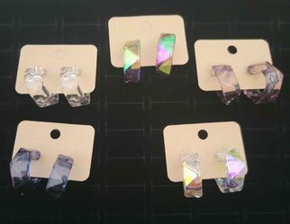 BRAND NEW!! Iridescent Geometric Transparent Earrings