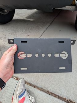 Ford license plate mounting bracket for Ford bronco