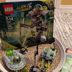 Lego Alien Conquest Tripod Invader And Extra