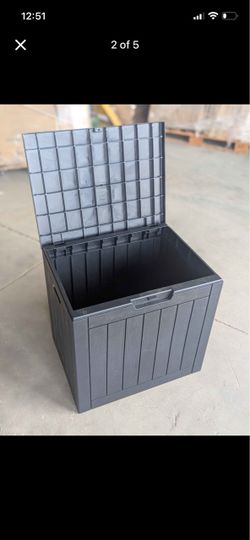 32-Gallon Outdoor Deck Storage Box – New