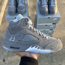Jordan 5 Wolf Grey Size 11.5,11,10.5,7,5