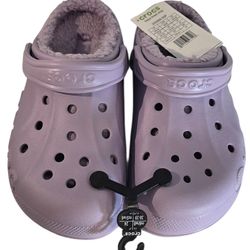Crocs
Model: Baya Lined Clog
Color: Lavender / Light Purple
Size: M6 / W8 (EU 38–39)
Condition: Brand NEW with tags