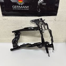 Bmw X7 24-26 Rh Headlight Braket Oem