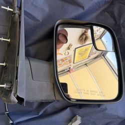 FREE 2014 Ford E350 Super Duty Side Mirrors