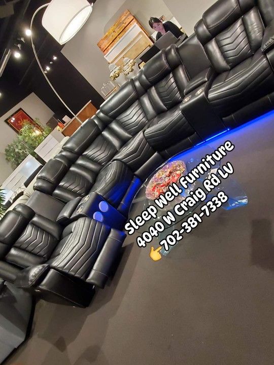 🙋‍♂️ Reclining Sectionals 👉 starting $1498 👉Furniture Queen Bedrooms, Dining Table Sets Avail 