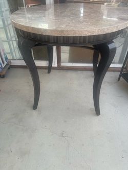 Quartz counter height table