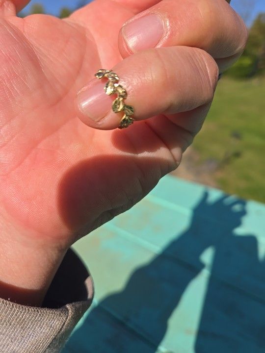 Women's Gold Leaf Ring