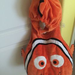 Finding Nemo Costume - size 18 mos