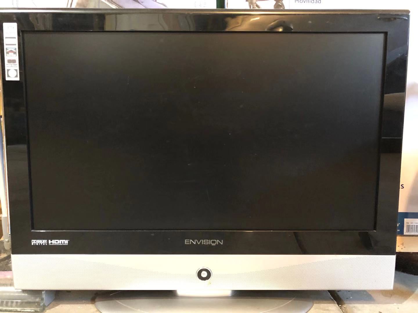 Envision 32” LCD tv