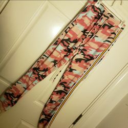 Pastel camo stripped joggers with pockets