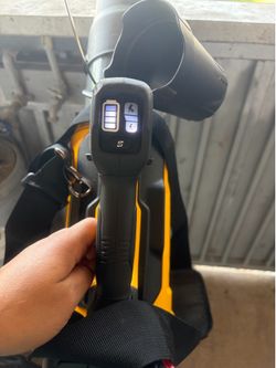 Shop DEWALT FLEXVOLT 60V MAX 160 MPH 760 CFM Brushless Cordless Battery Powered Blower (Tool-Only)