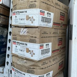 Hi everyone we have total 3 boxes available pickup store price $83 dls here only $50 Each box haw 50 pcs  we take cash or Zelle  We locate in Hesperia