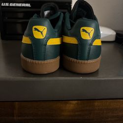 Puma Palermo Unique and Rare “Jamaica” Color Way Size 9 NEW RARE FIND