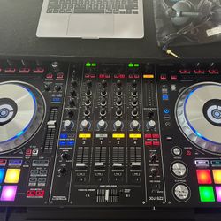 Pro DJ Setup – Pioneer DDJ-SZ2, EV Speakers, Odyssey Case + More – Excellent