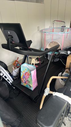 Peloton Treadmill (basically new)