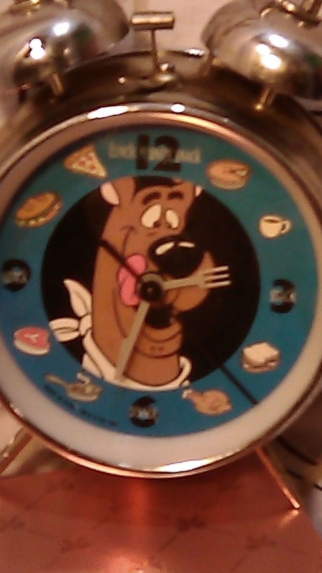 Scooby-Doo clock