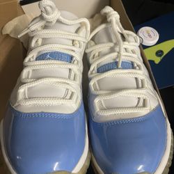 Jordan 11 Low Columbia 2001