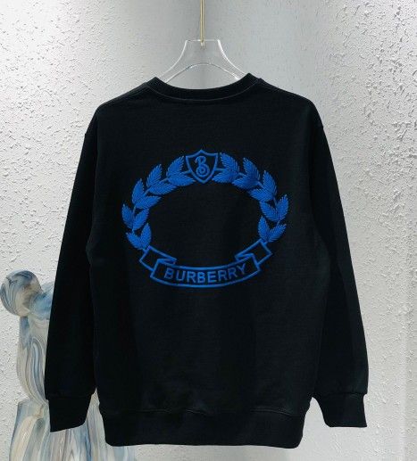 BURBERRY round neck sweatshirt L