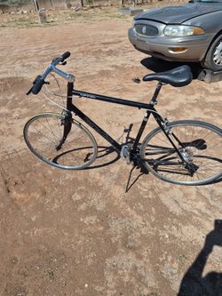 Specialized Sirius 24 spd bike