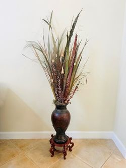 Vase Set with Stand