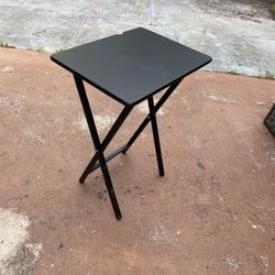 Foldable Table