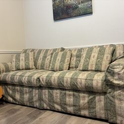 Vintage Ethan Allen sofa & table set