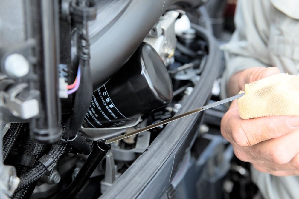 Boat motor service