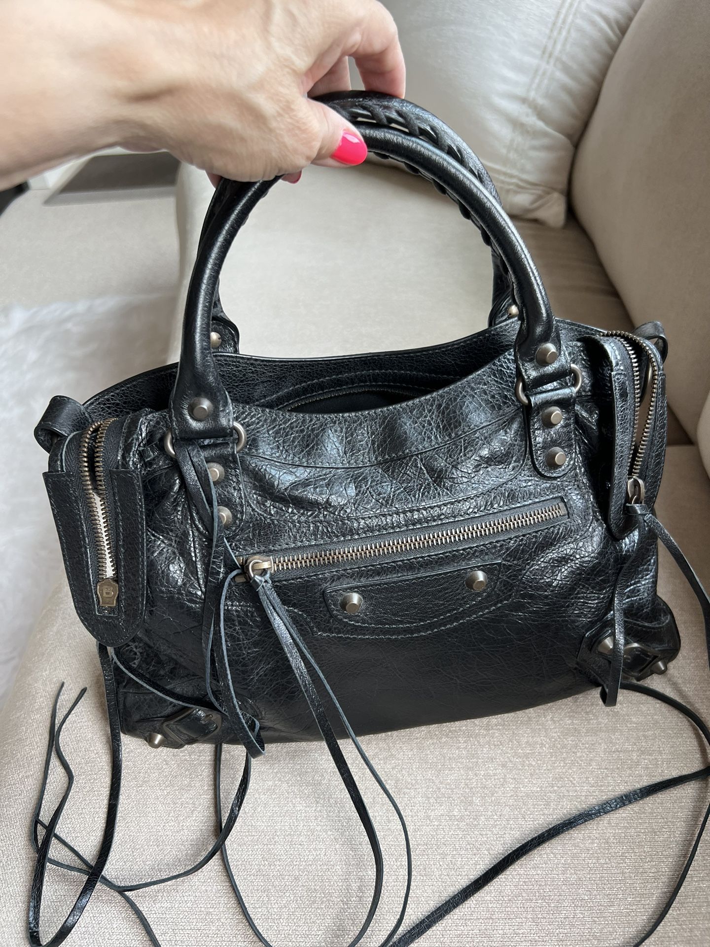 Balenciaga Classic City Shoulder Bag Small Black