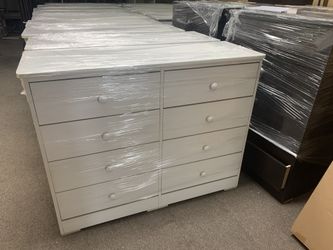 WHITE 8 DRAWER DRESSERS $139