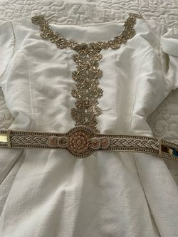 White Embroidered Kaftan Dress with Belt size M