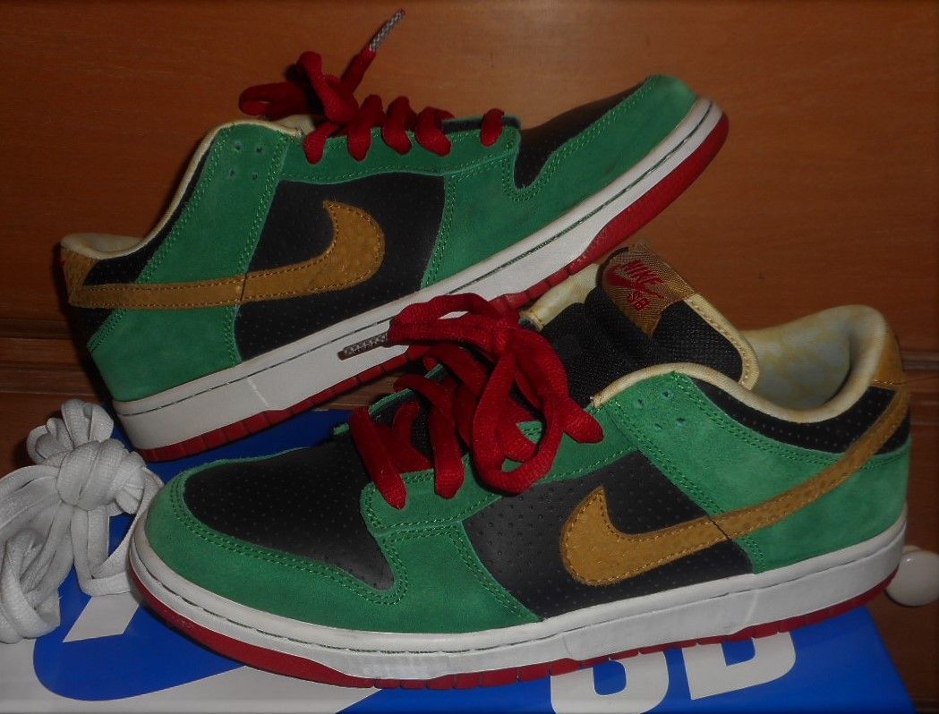 Nike Dunk low premium SB Miller High Life Marvin the Martian size 9.5