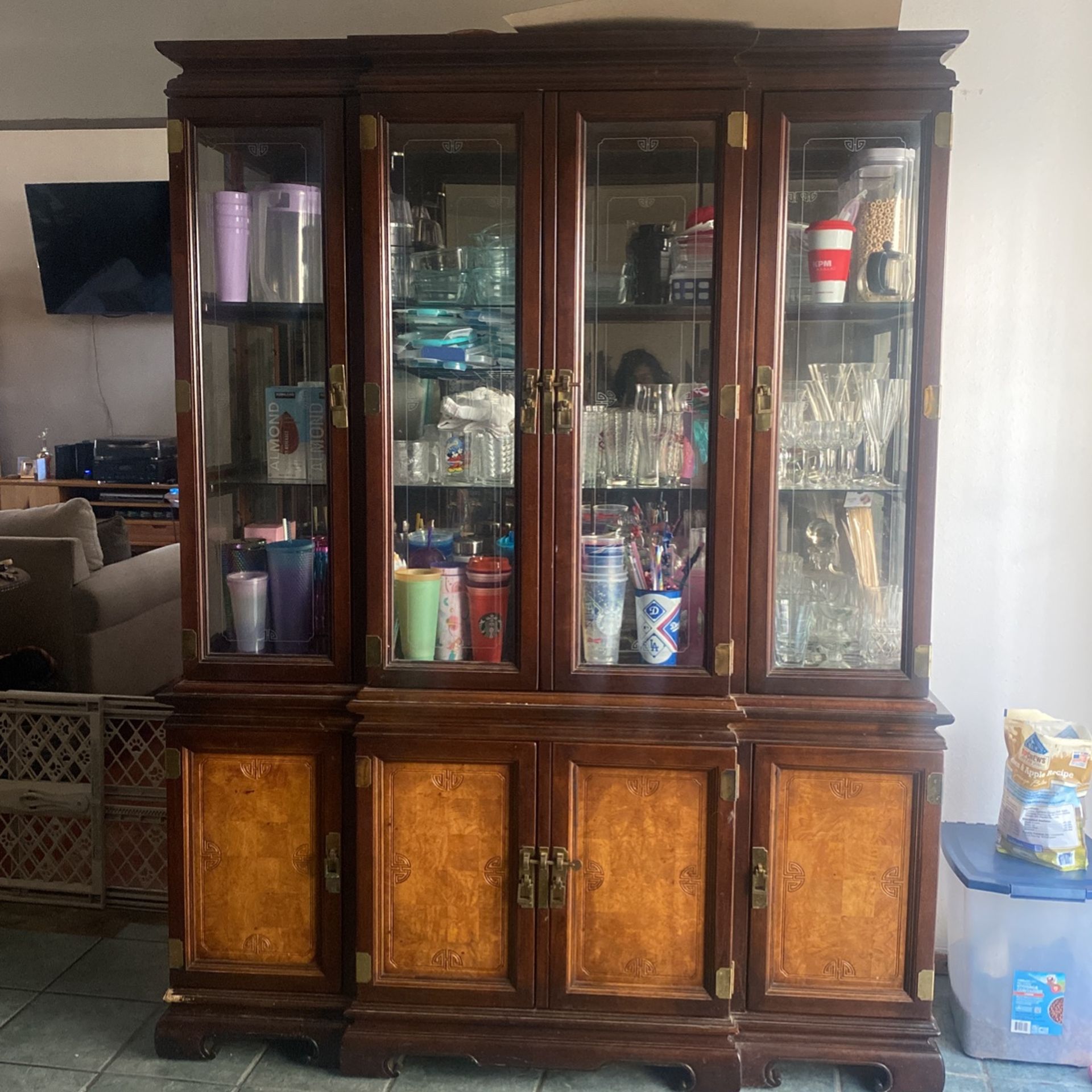 China Hutch Cabinet 