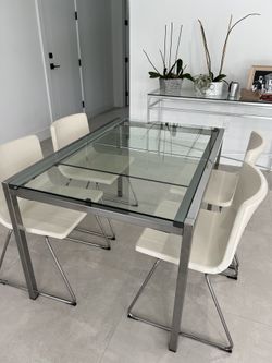 Glass Expandable Table And 4 Chairs